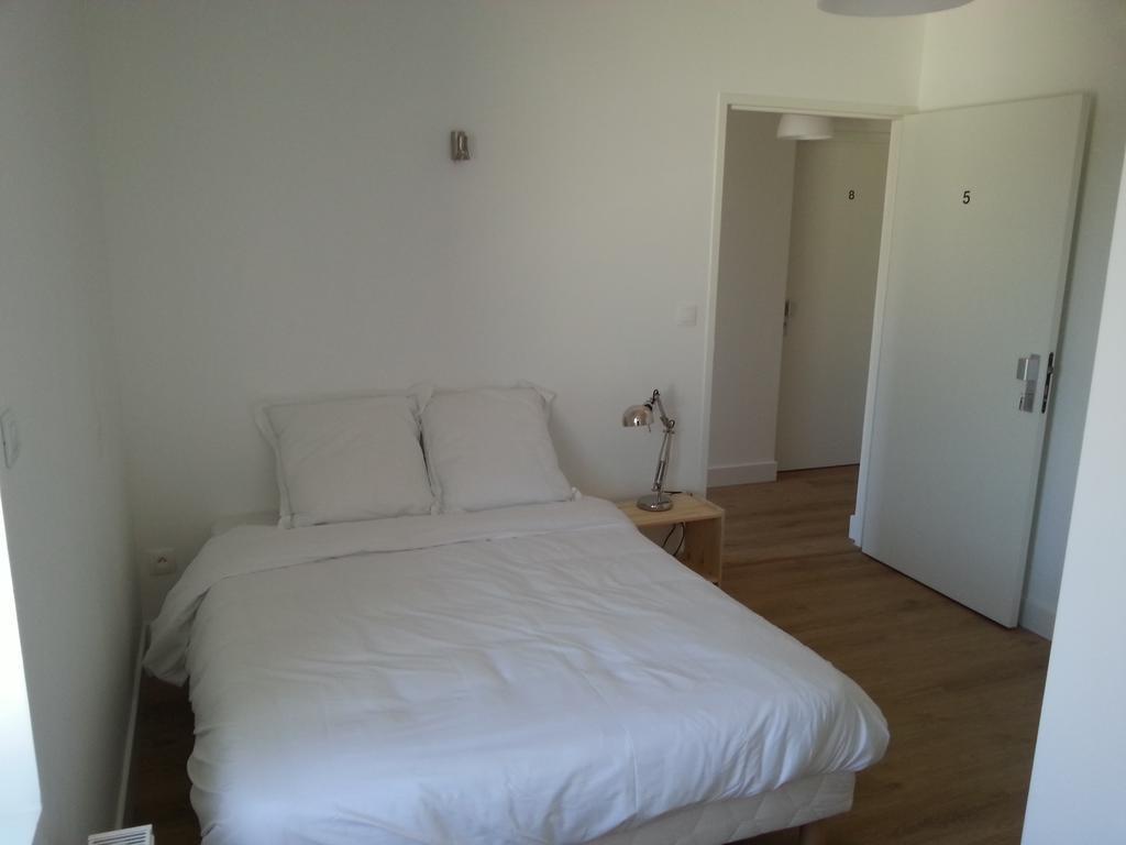Bull'It Hotel Saint-Genis-Laval Exterior foto